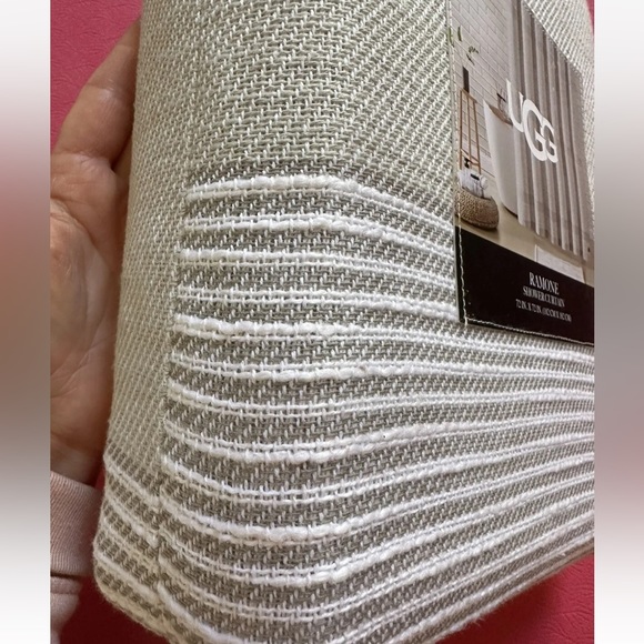 UGG Bath Nwt 9 Ugg Shower Curtain Ramone 72 X 72 Color Seal 00 Cotton Poshmark